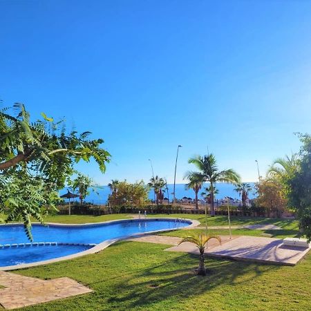 Espacioso Apartamento Con Preciosos Jardines Y Bbq Isla Plana Εξωτερικό φωτογραφία
