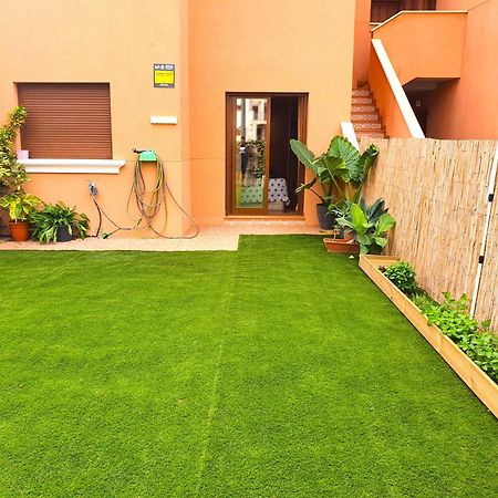 Espacioso Apartamento Con Preciosos Jardines Y Bbq Isla Plana Εξωτερικό φωτογραφία