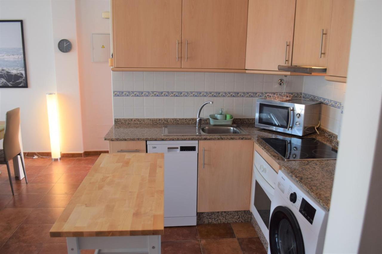 Espacioso Apartamento Con Preciosos Jardines Y Bbq Isla Plana Εξωτερικό φωτογραφία