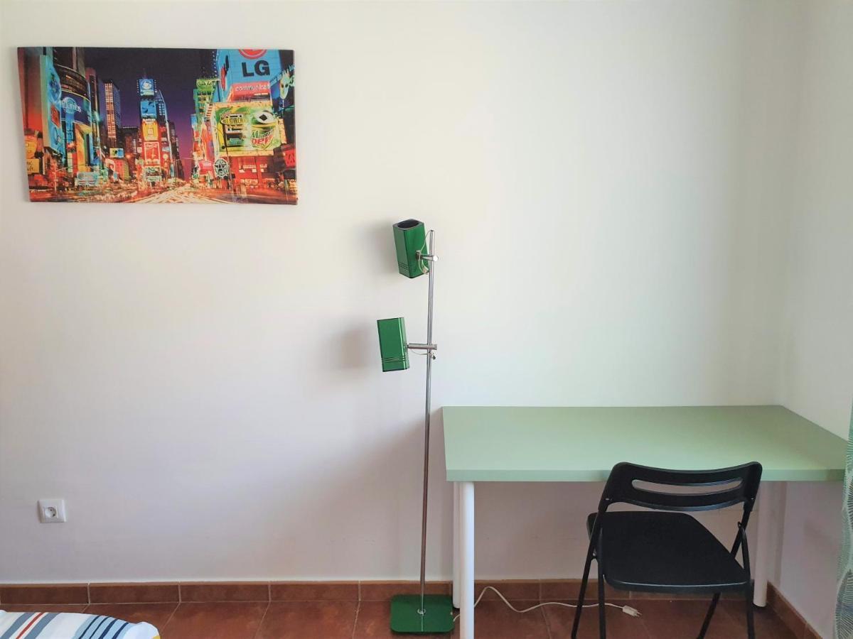 Espacioso Apartamento Con Preciosos Jardines Y Bbq Isla Plana Εξωτερικό φωτογραφία