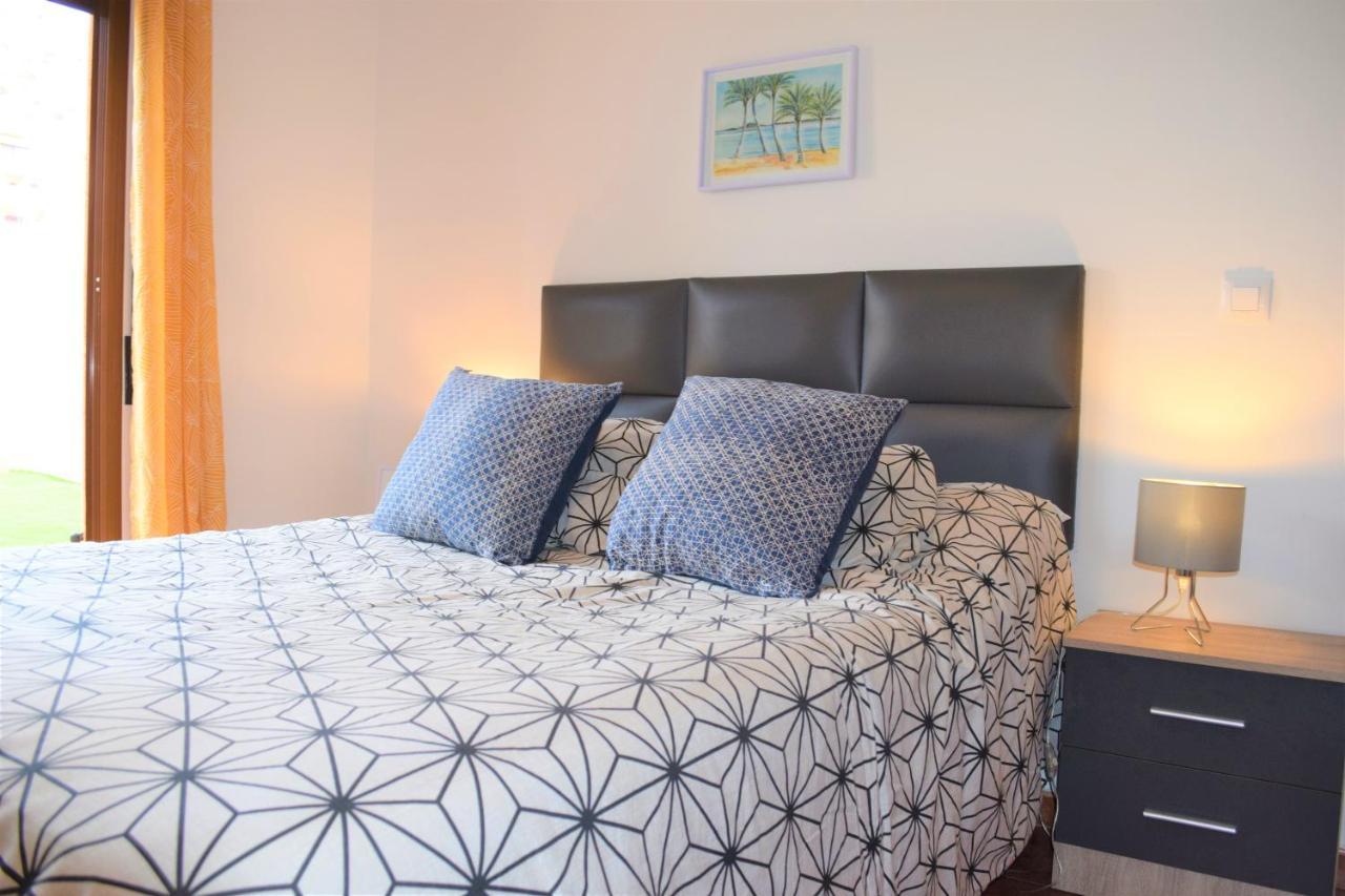 Espacioso Apartamento Con Preciosos Jardines Y Bbq Isla Plana Εξωτερικό φωτογραφία
